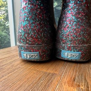 ZOOGS Red/Blue Glitter Light Up Rain Boots Size 9